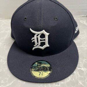 Detroit Tigers New Era Hat SZ 7 3/8